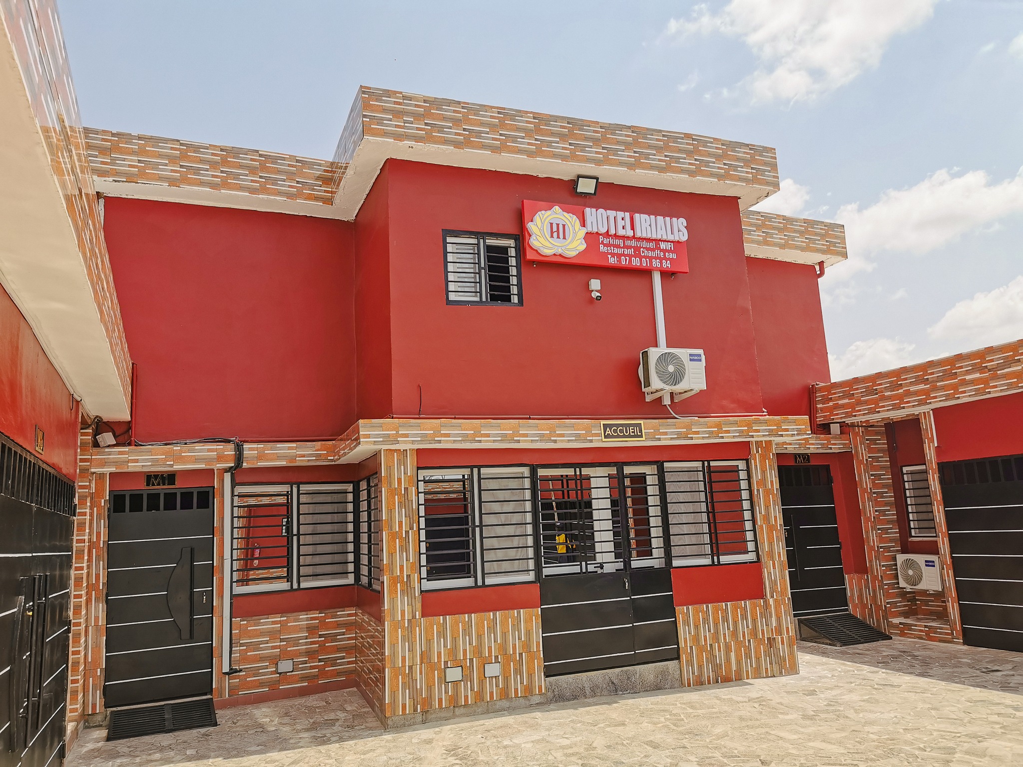 Hotel Irialis Facade